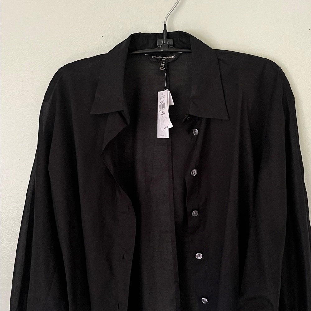 Banana Republic Classic Black Button Up Shirt